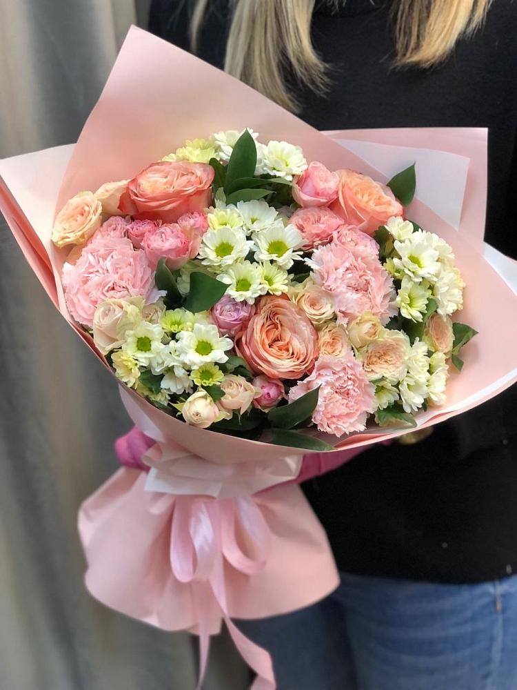 Букет цветов из: Гвоздики, Розы и Хризантемы в Высоком Мурманская область