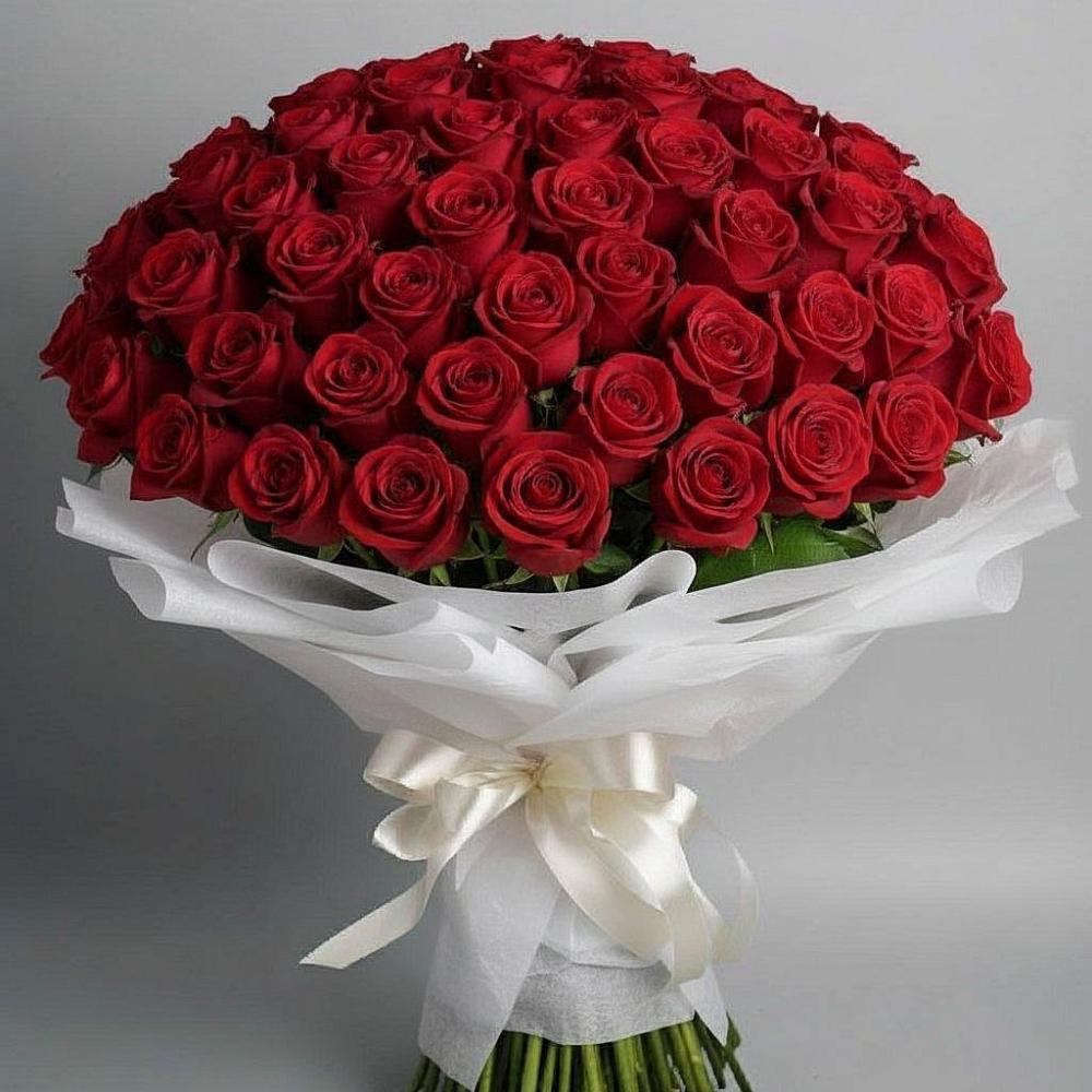 Букет 101 Красная роза Блэк Мэджик в Высоком Мурманская область