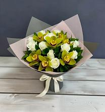 Букет цветов из:  Орхидеи и Розы в Высоком Мурманская область