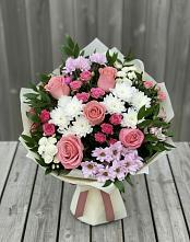 Букет цветов из:  Альстромерии, Гвоздики, Розы и Хризантемы в Высоком Мурманская область