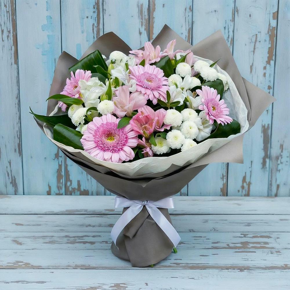 Букет цветов из: Герберы, Альстромерии и Хризантемы в Высоком Мурманская область
